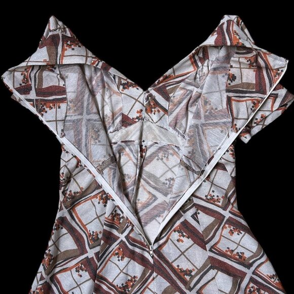 70s vintage geometric plaid print maxi dress abstract empire waist puff sleeve. - Picture 5 of 5